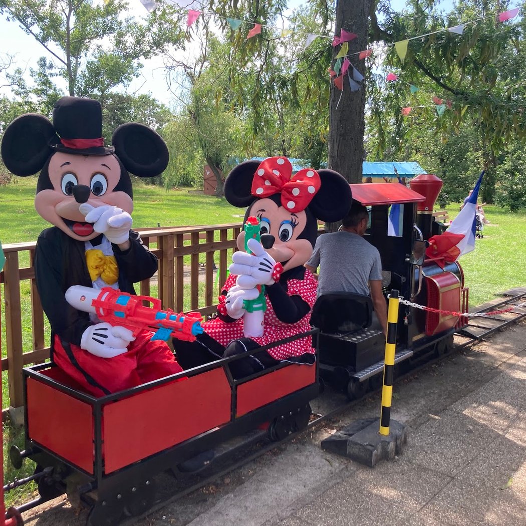 Le Petit Train du Parc Jean-Marc 2