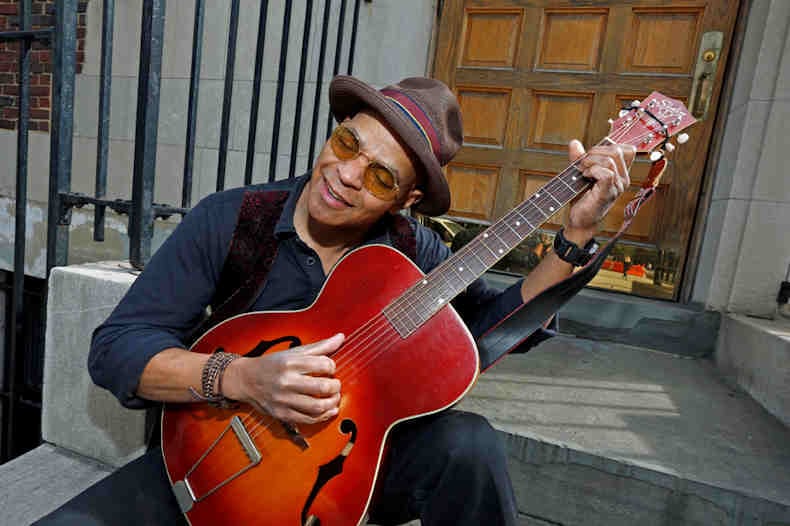 Guy Davis 1