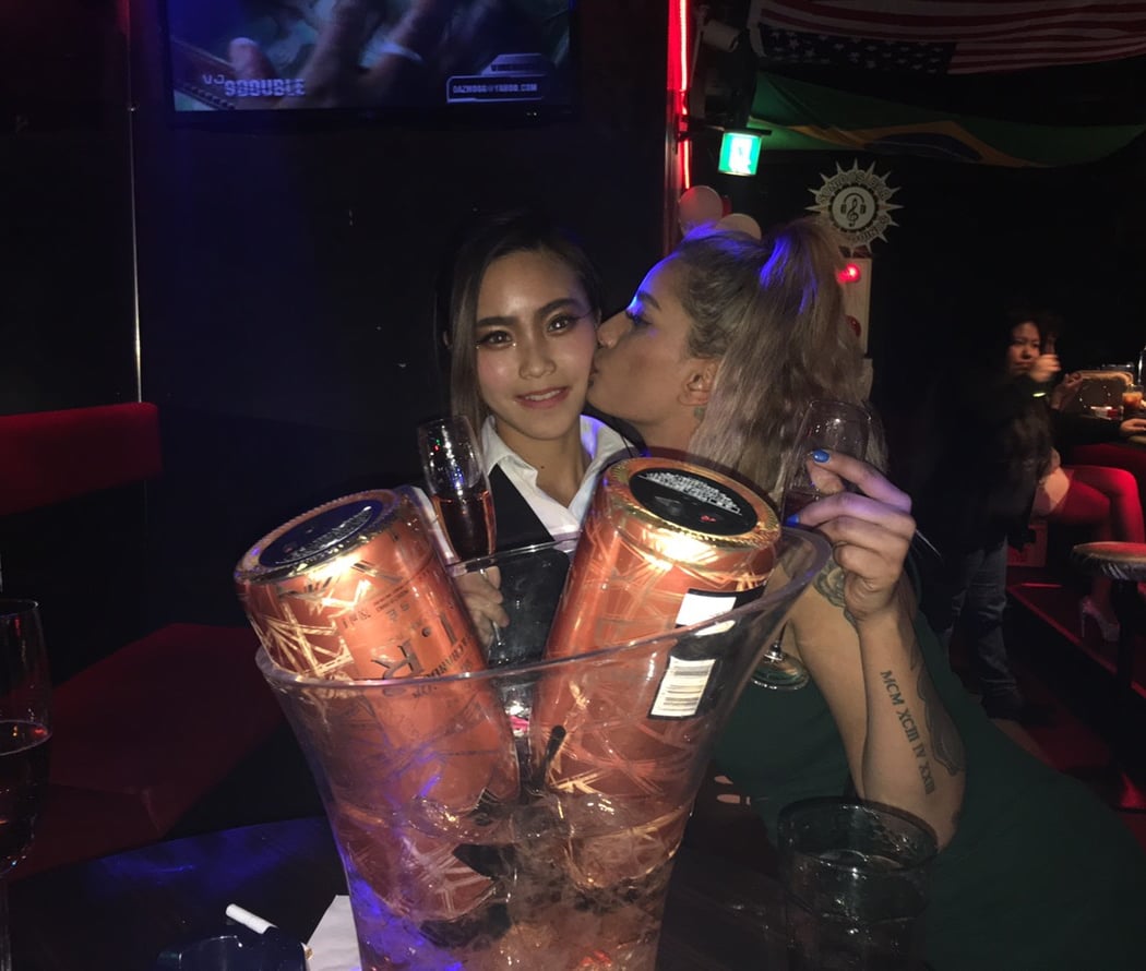 Sonidos Bar Roppongi 3
