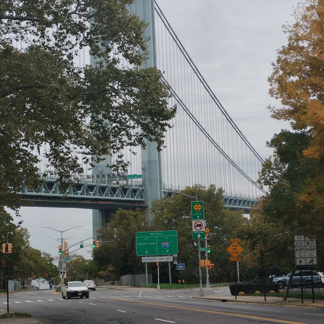 4th Avenue 2