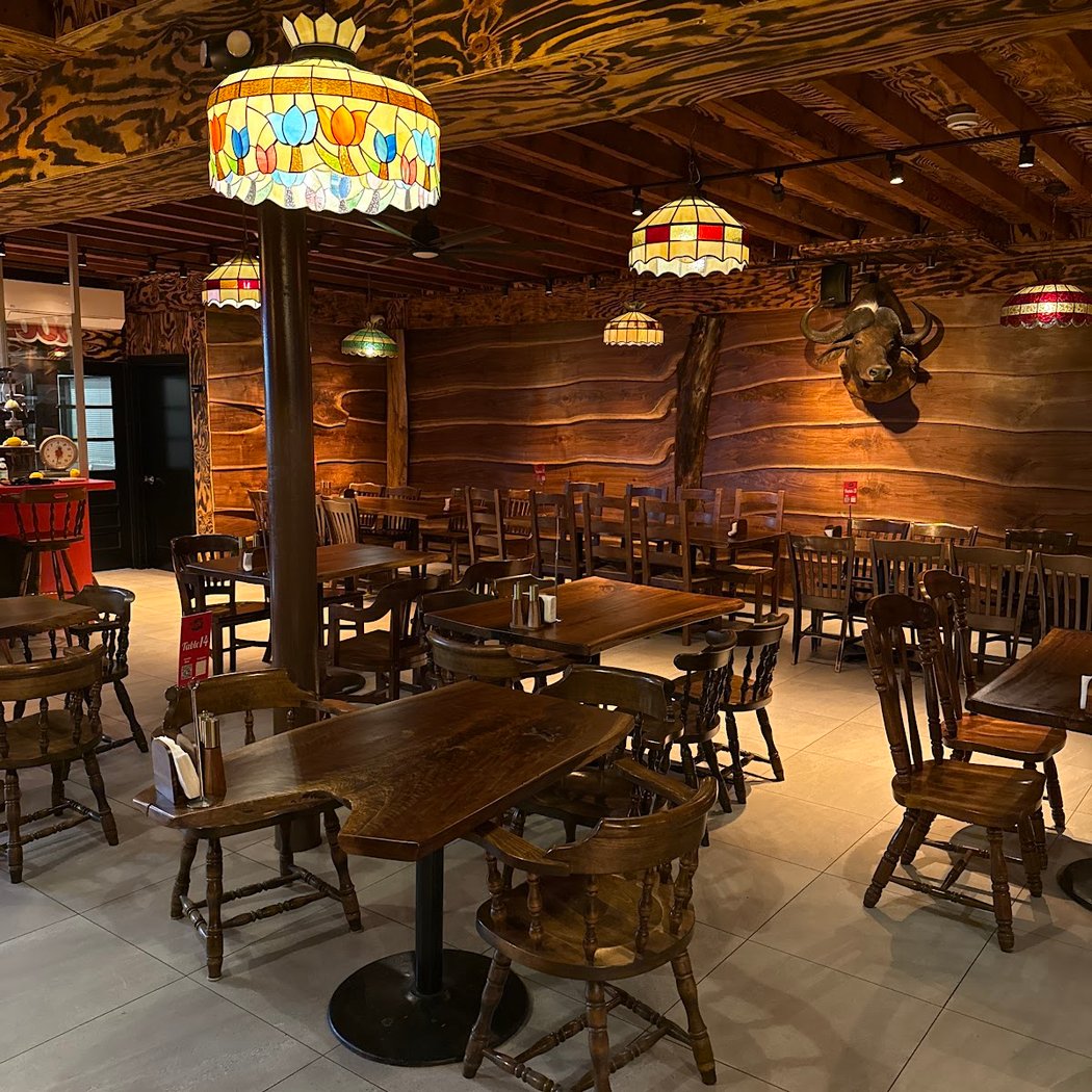 Rooh’s BBQ Smoked Meat & Steak House 3