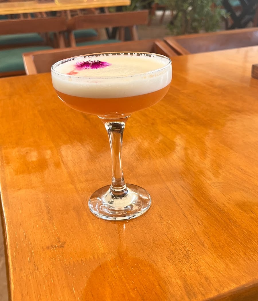 TRITON LOUNGE BAR AND PUB 4