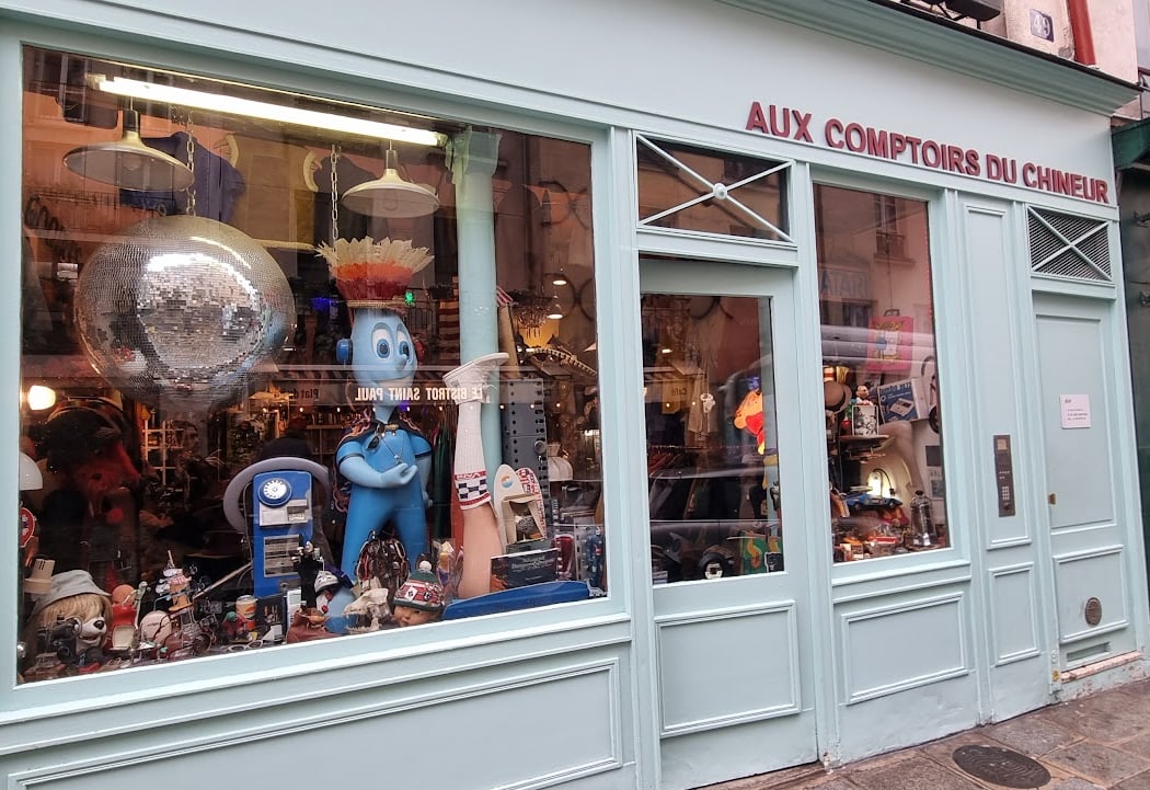 Aux comptoirs du chineur 2
