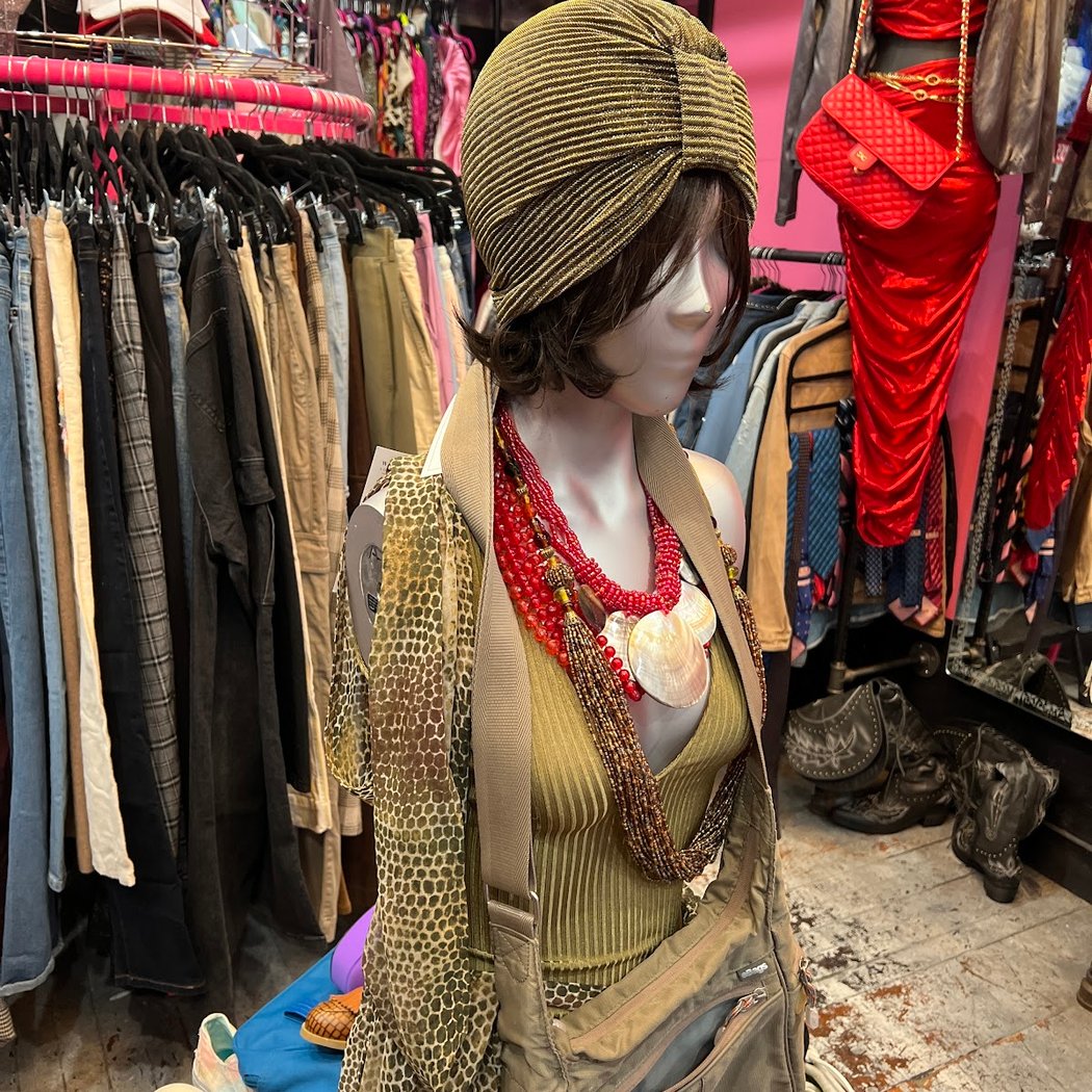 Shop local boutique 2