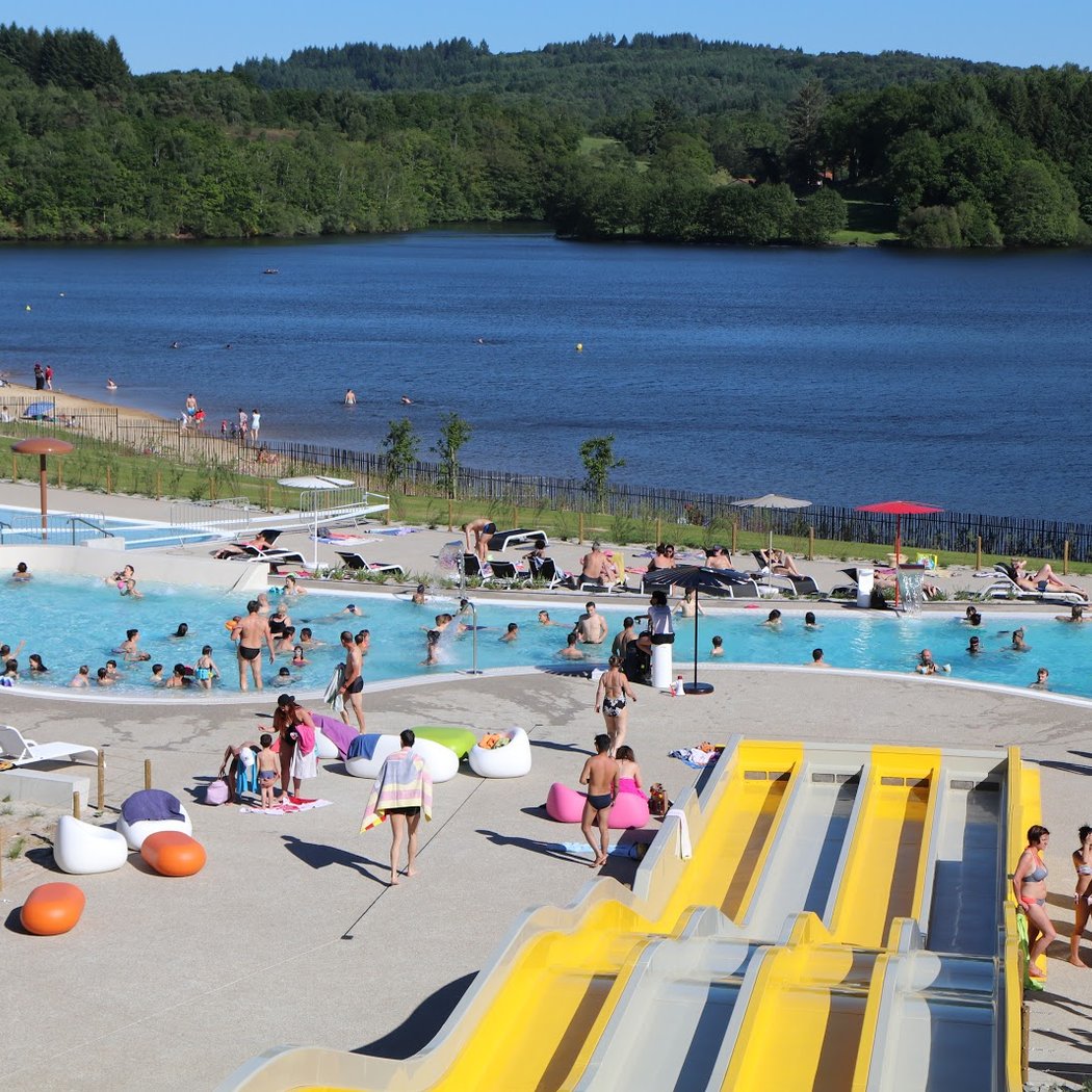 Saint-Pardoux Lake Swimming Pool 1