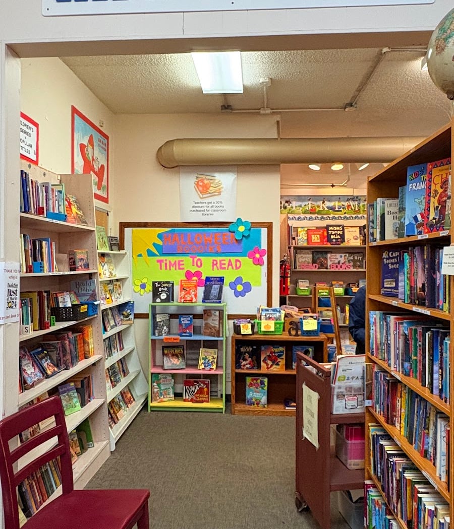 Book Place 3