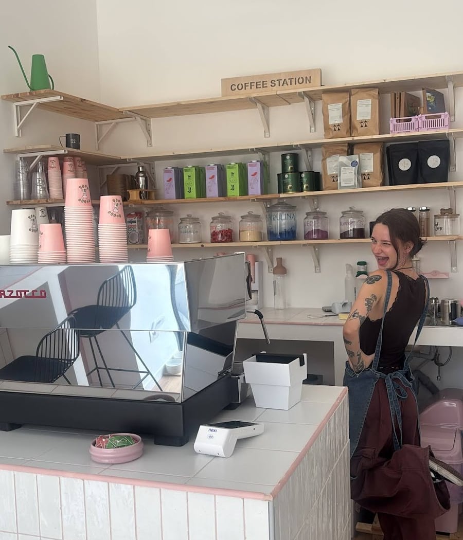 Peggy Café 3