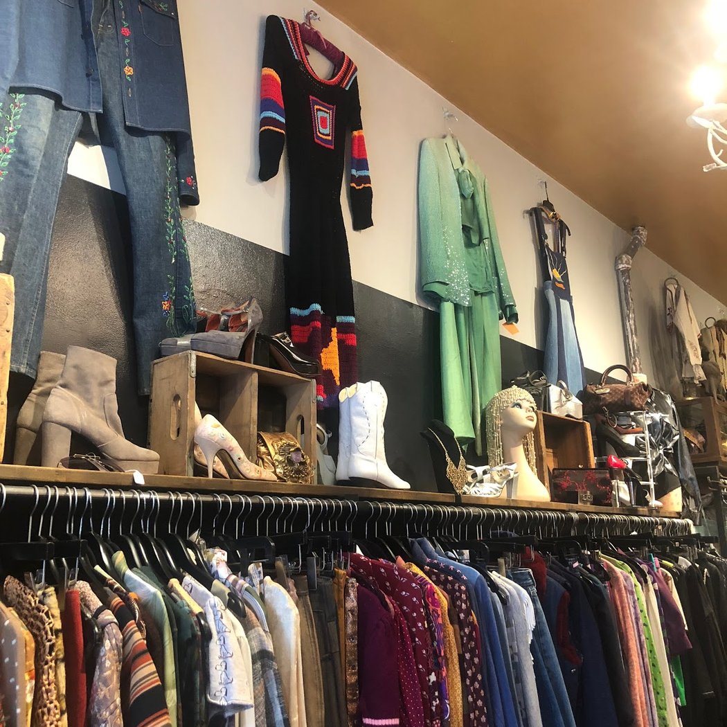 Ritual Vintage Clothing 4