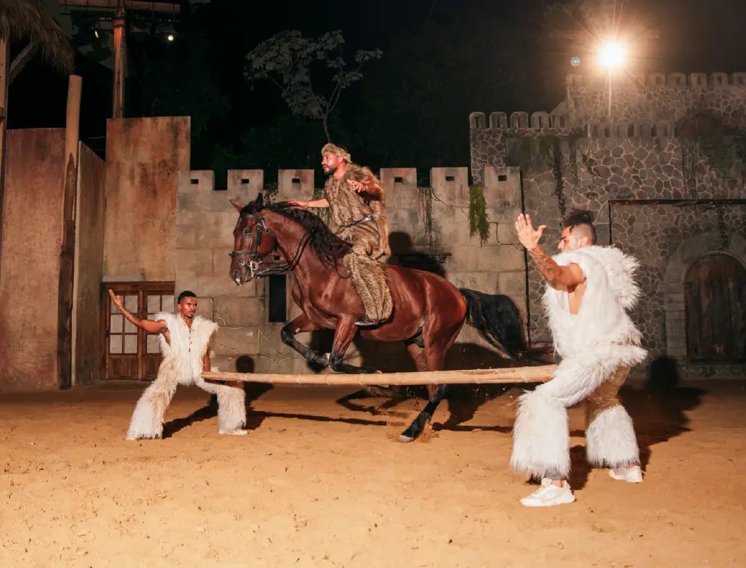 Travesía World Show 1