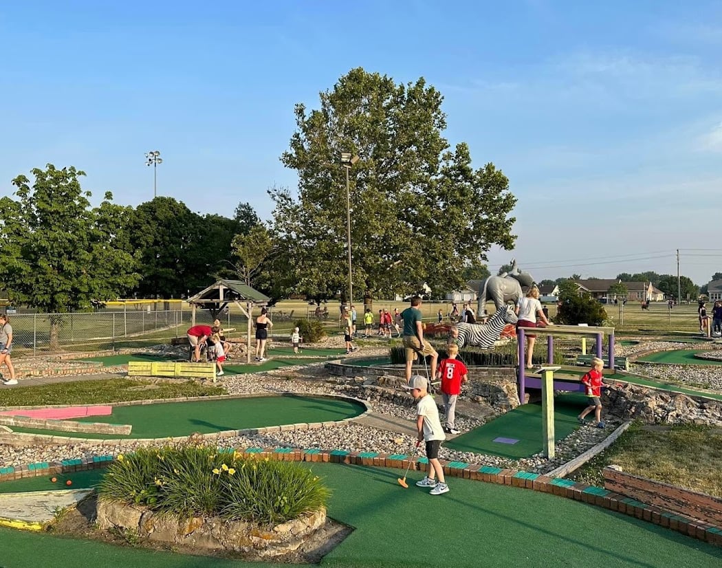 Effingham Mini Golf 1
