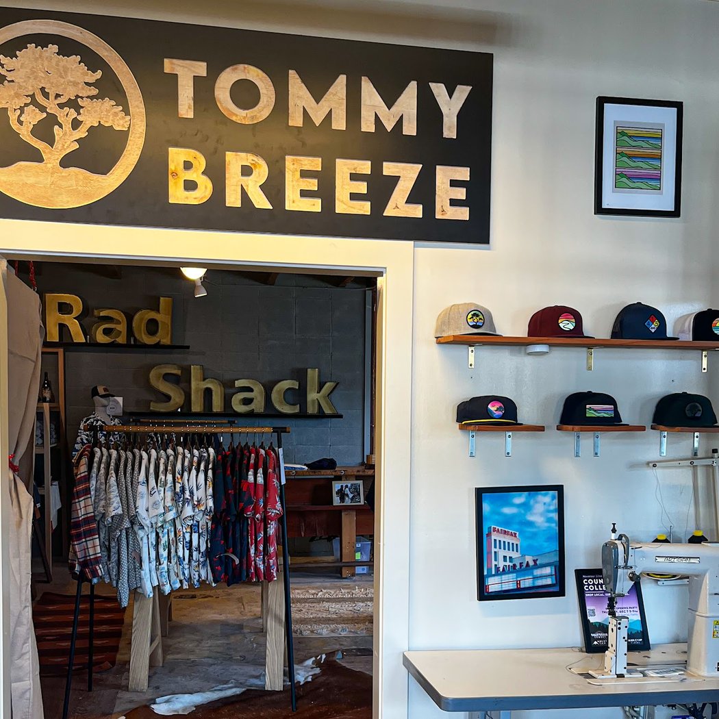 Tommy Breeze Art & Apparel 3