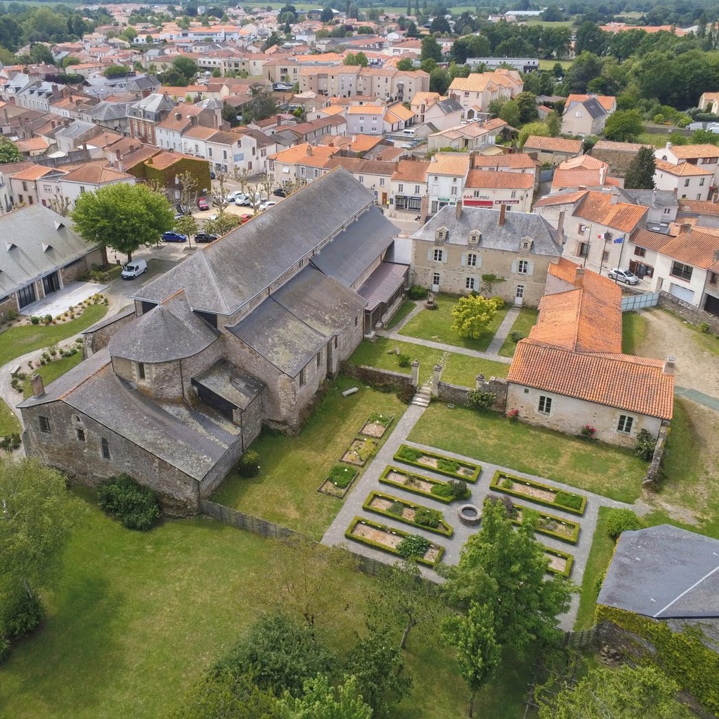 Site of the abbey - Deas 1