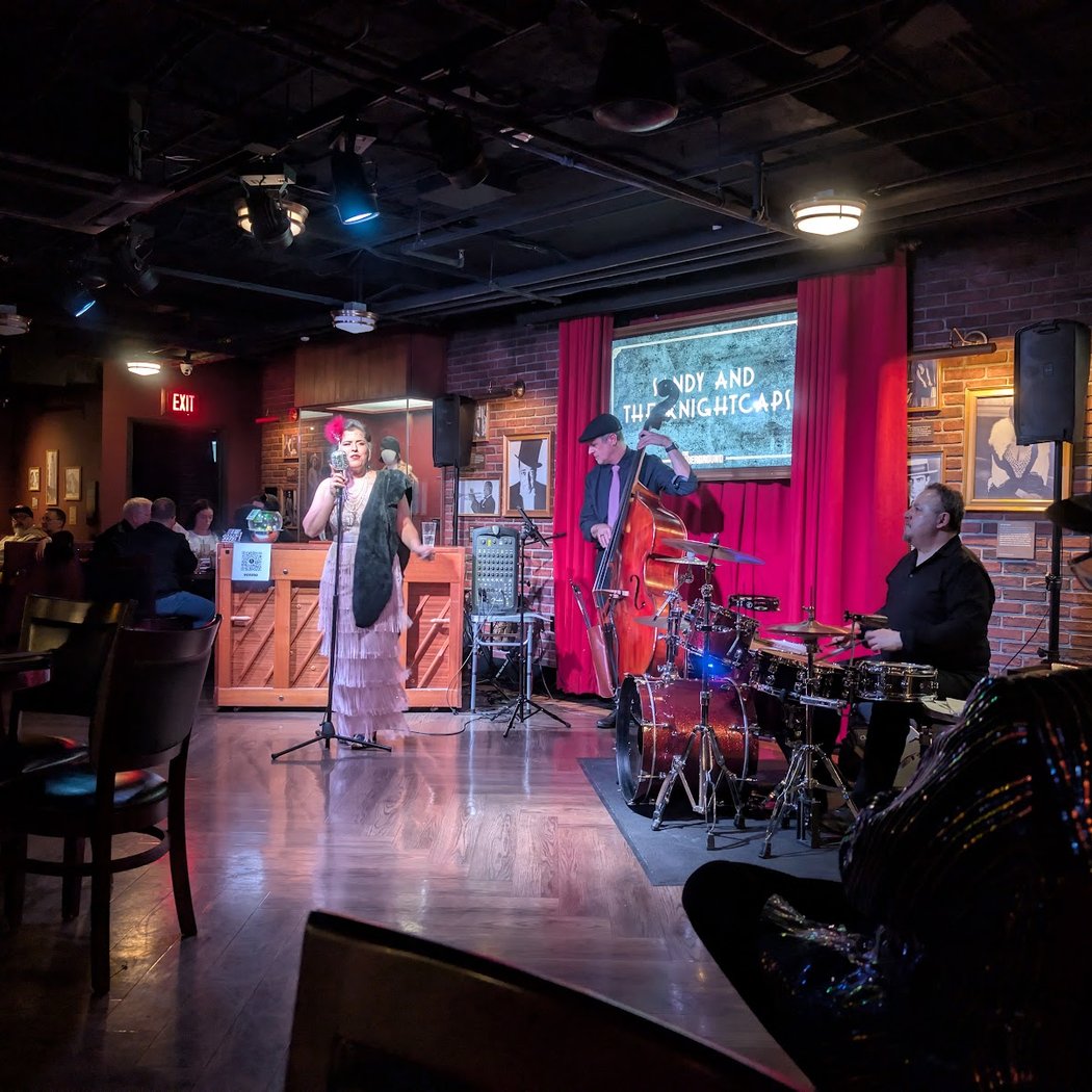 Live Music: Dixie Flats