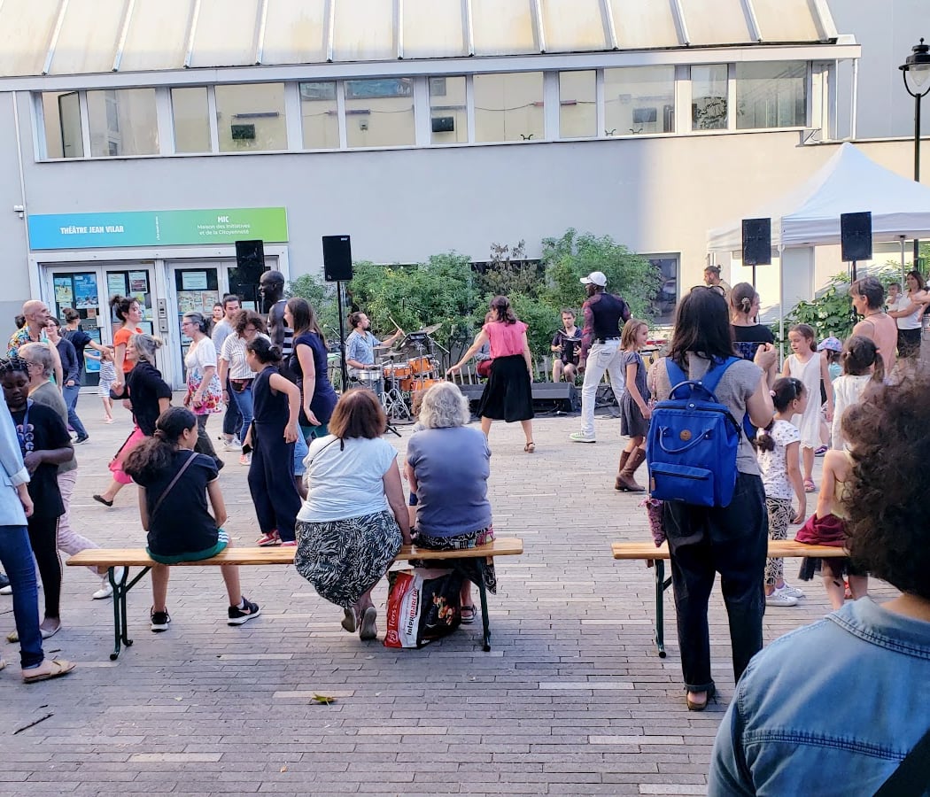 Terrasses d’été au centre-ville 1