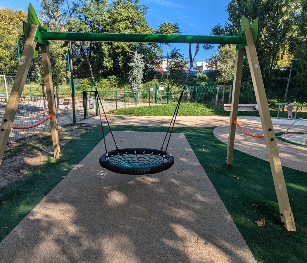Aire de jeux des Thermes Salins 2