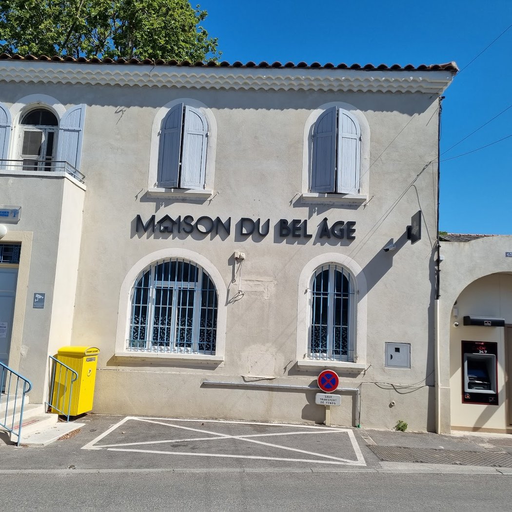 LA MAISON DU BEL ÂGE - MAILLANE 1