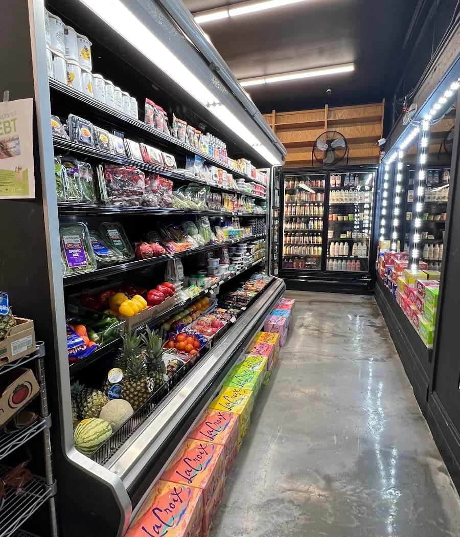 Spotty's Market 1