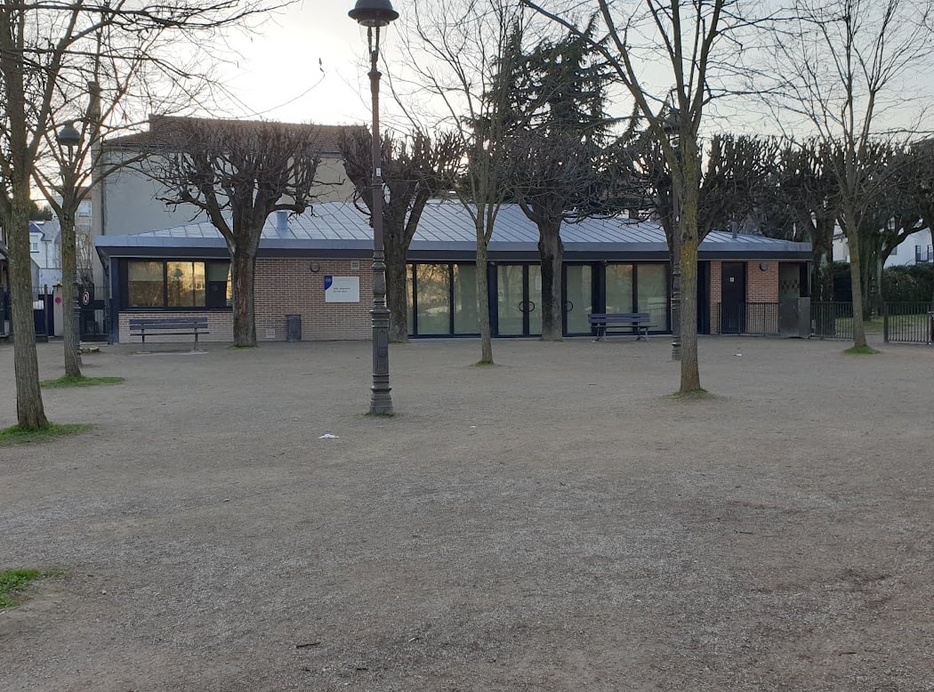 Vide, vie et vitre 4