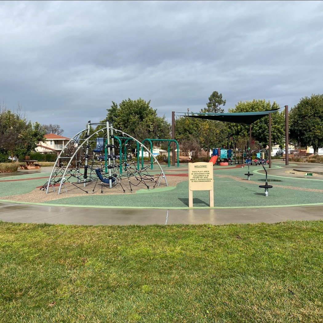 Bothwell Park & Playground 1