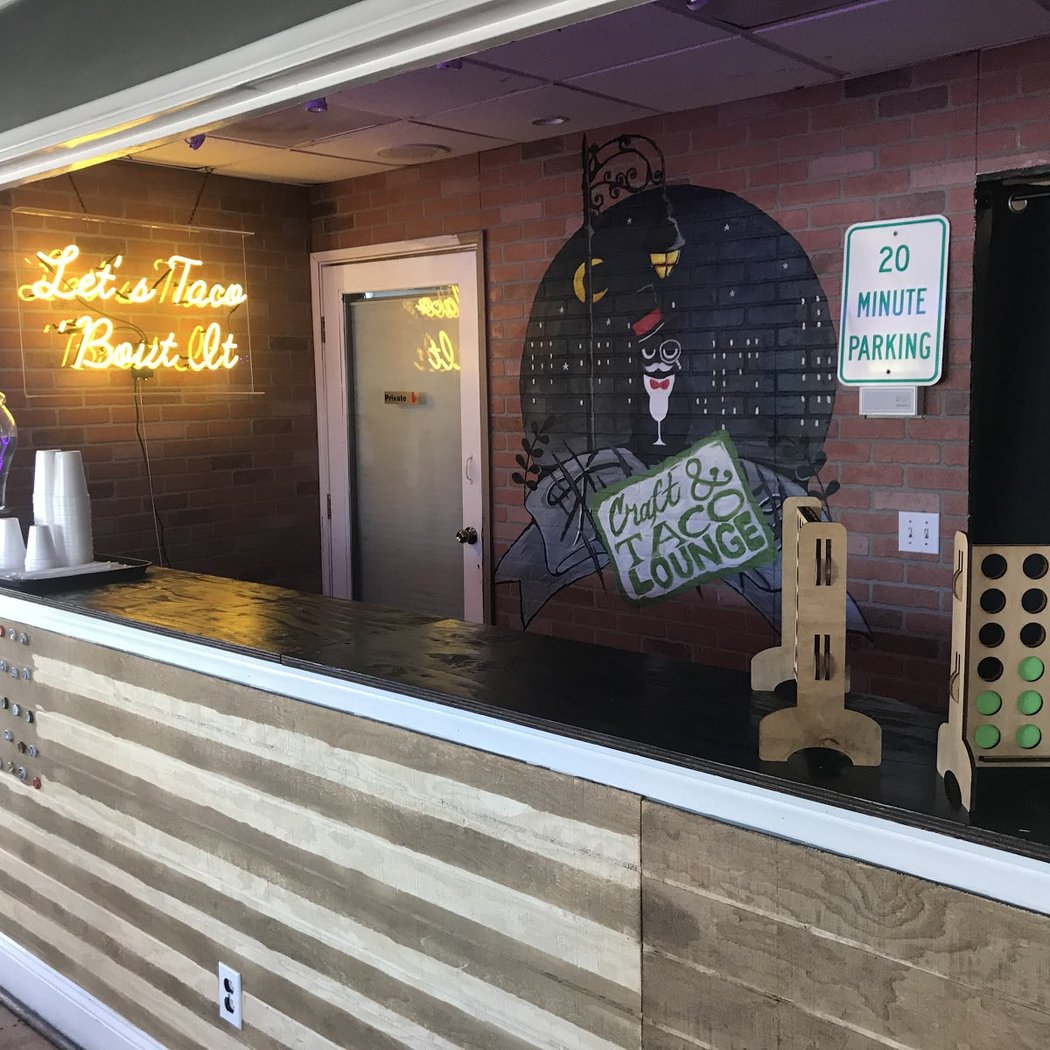 Craft and Taco Lounge 2