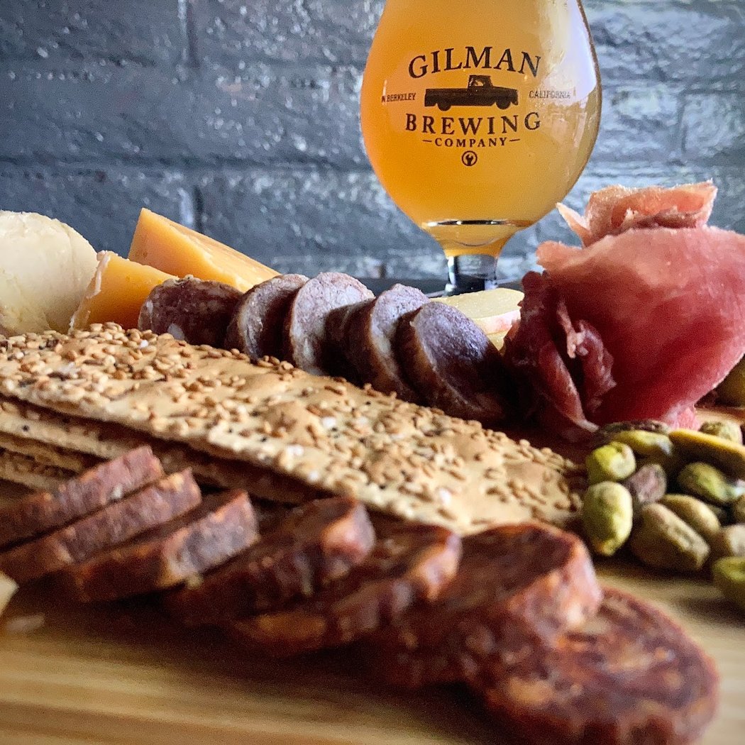 Gilman Brewing Santa Cruz Taproom Brewpub Gastropub Restaurant 3