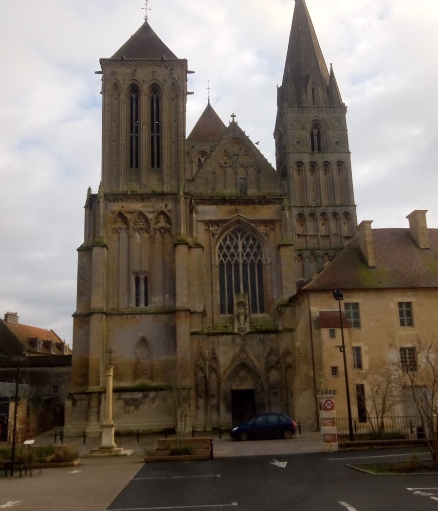Saint-Pierre-sur-Dives 3