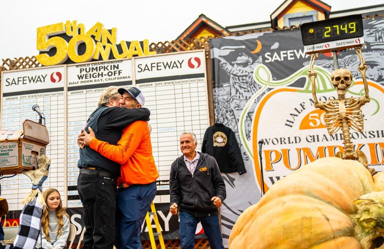 Safeway World Championship Pumpkin Weigh-Off