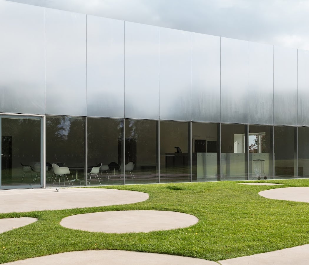 La Scène - Musée du Louvre-Lens 3