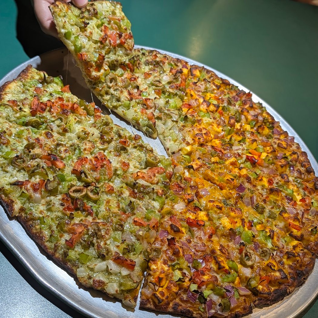 Best Desi Pizza 3
