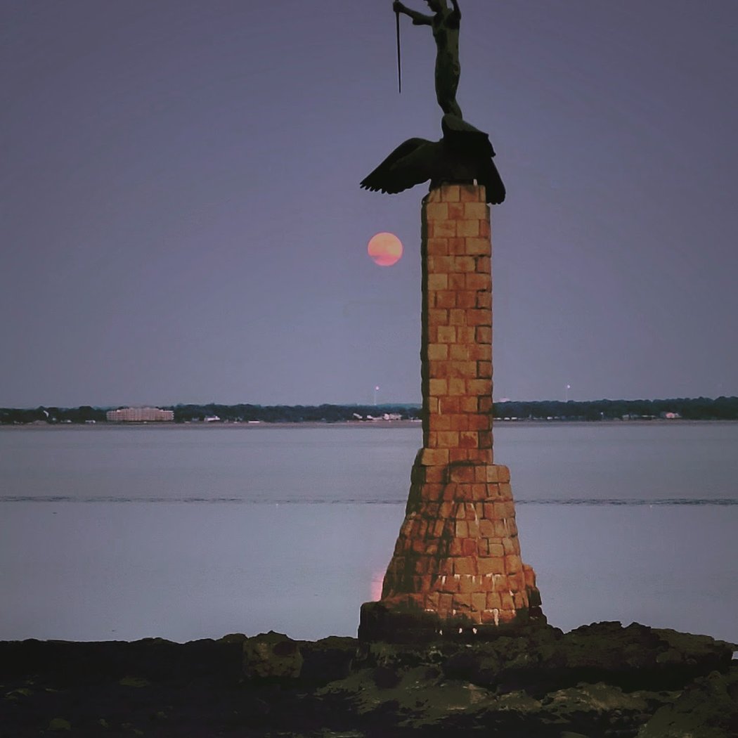 The American monument 1