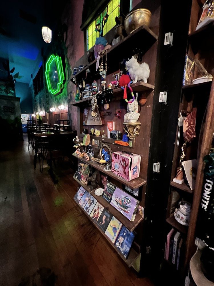 The Pawn Shop 4