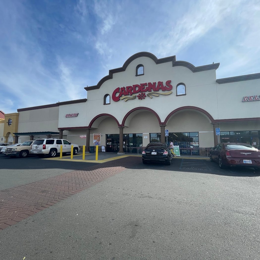 Solano 80 Shopping Center 2