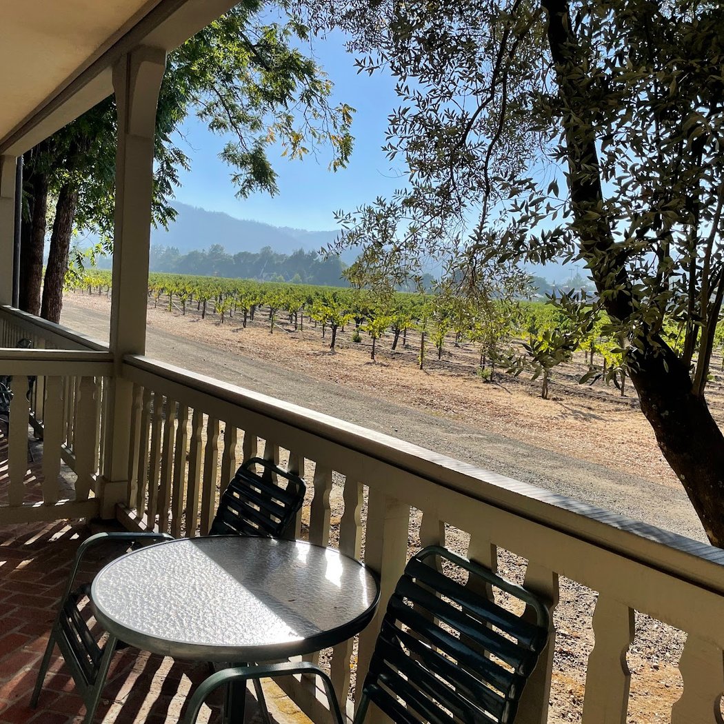 Vineyard Country Inn 1