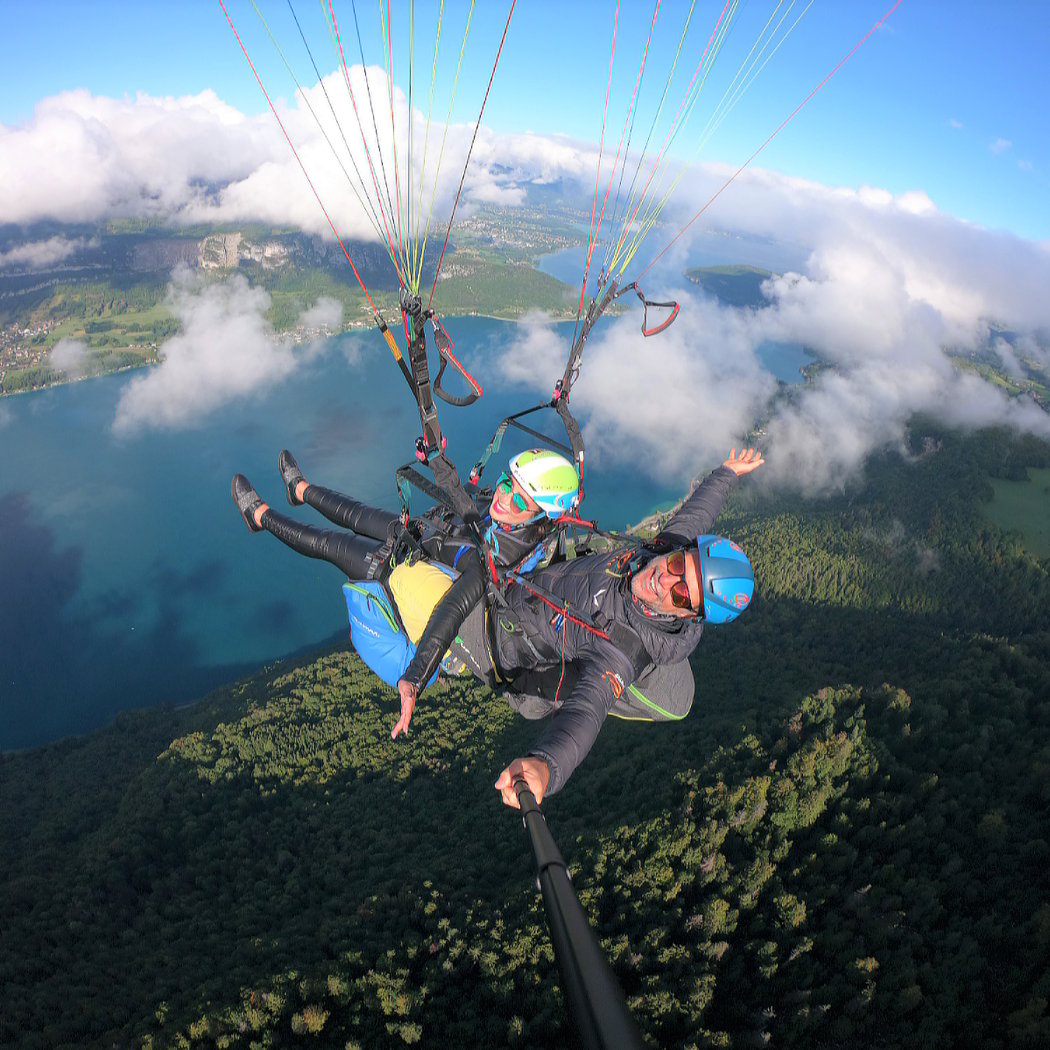 Flyeo - Paragliding School, Tandems, Paragliding shop 3