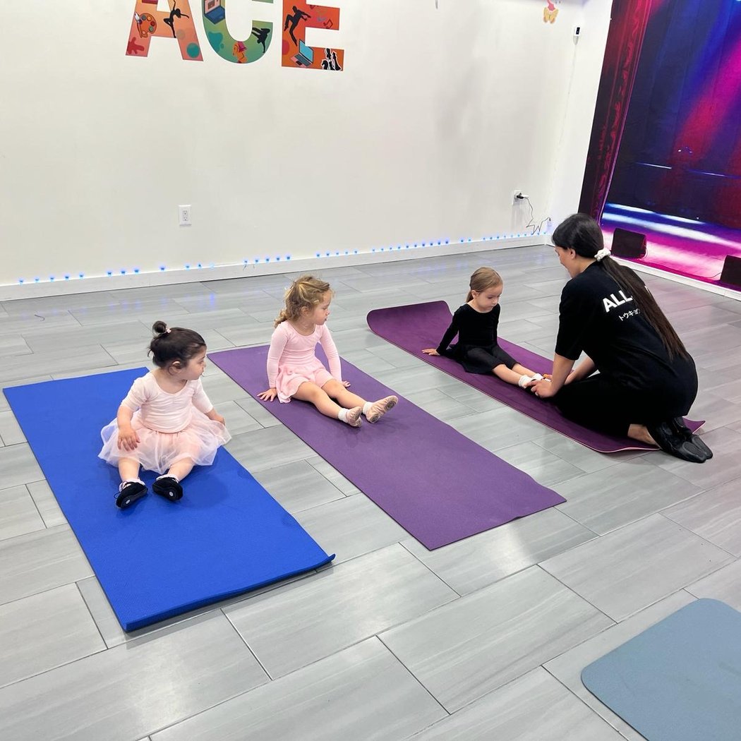 Armenian National Dance Studio in Brooklyn 3
