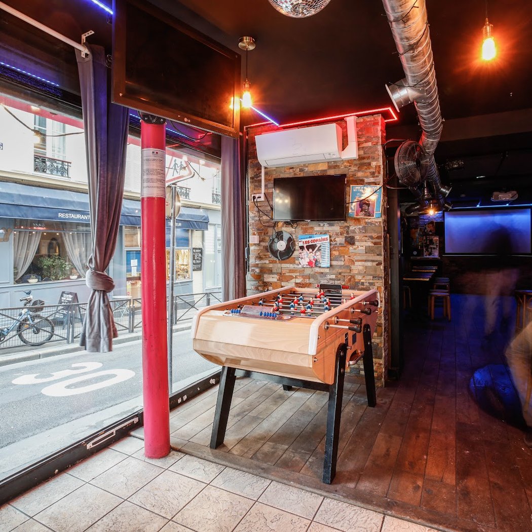Le Multiplex Bar 5