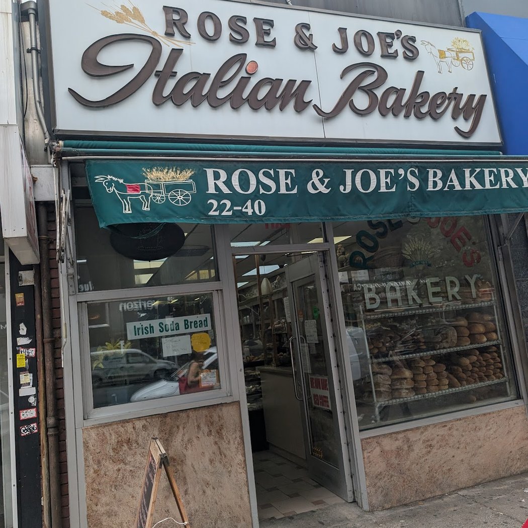 Rose & Joe's Italian Bakery 3