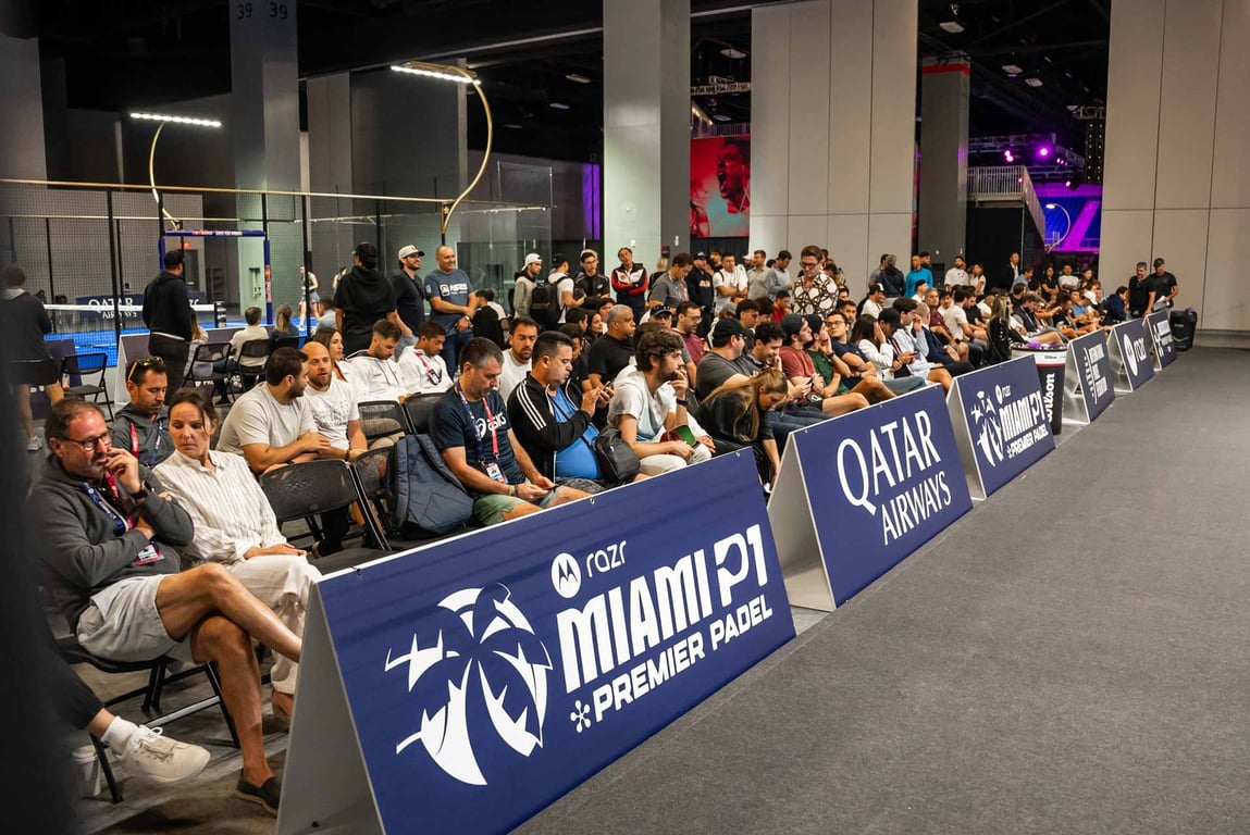 Motorola razr Miami Premier Padel P1 (483)