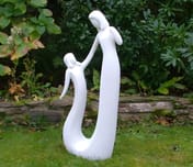 Large Circle of Love Garden Ornament - Original