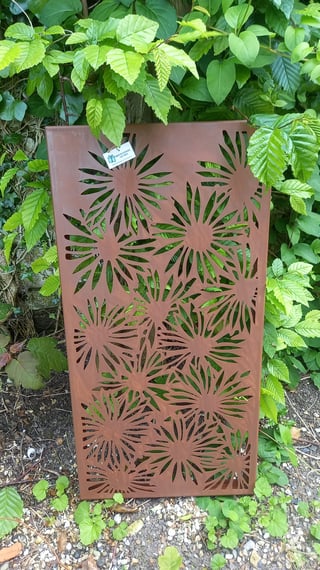 Daisy Steel Decorative Wall Art