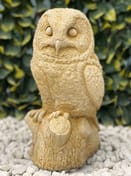 Barn Owl Garden Ornament in Sandstone - original product photo