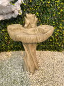 Nuthatch Birdbath in Stone