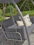 Newmarket Carbon Swing Seat Detail 01