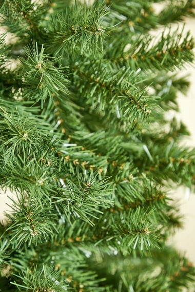 Snowy Valley Spruce Christmas Tree 6ft
