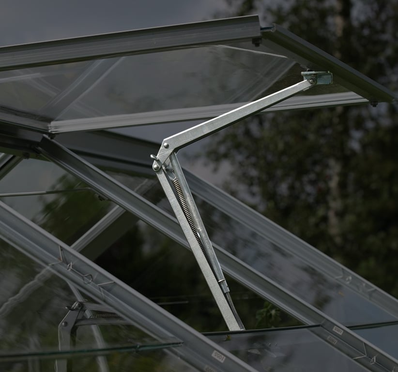 Vitavia Automatic Roof Vent Opener for greenhouse