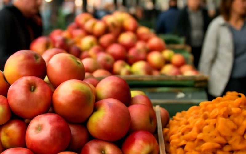 Stabile chinesische getrocknete Apfelpreise, während türkische Aprikosen fest bleiben