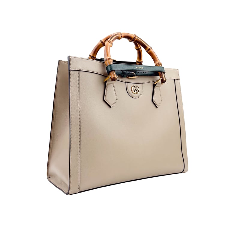 Gucci Diana Medium Tote Bag in Beige Leather - IMG_9629.jpg