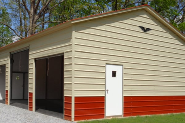 24x35x11 3 Bay Metal Garage 931