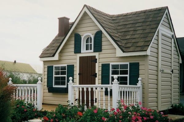 8x10 vinyl playhouse for sale in VA
