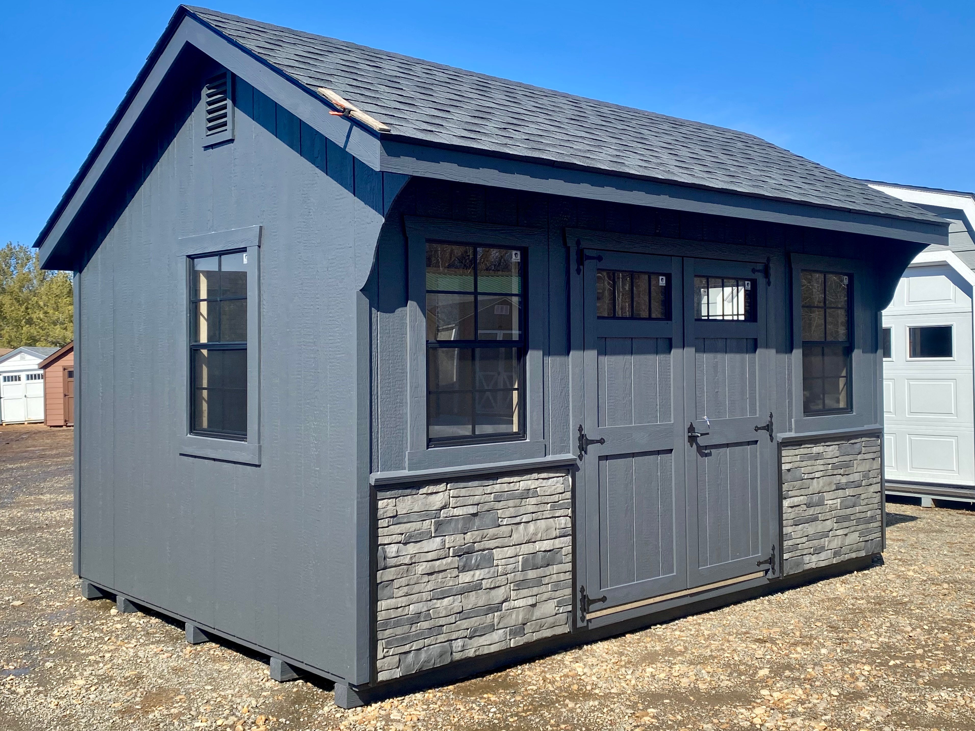 P13111 - 10x14 Carriage w/ Stone Front